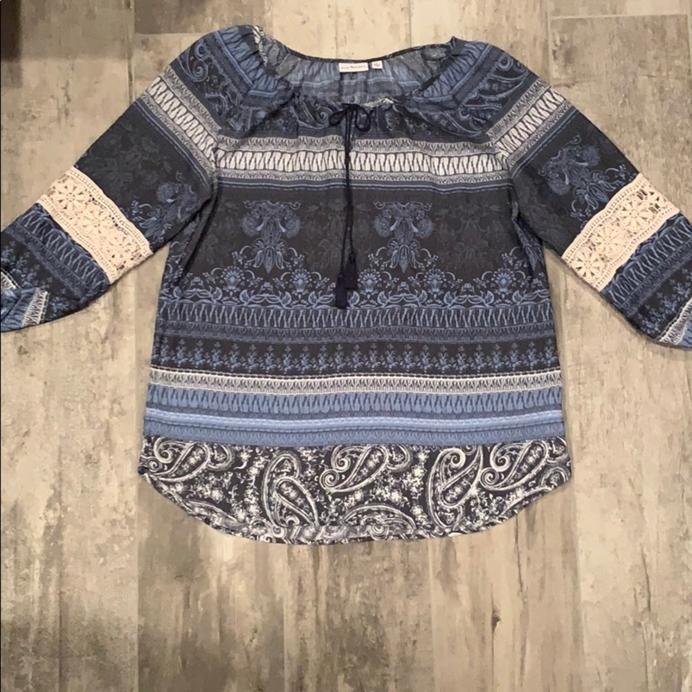 Gray and Blue Pattered Blouse